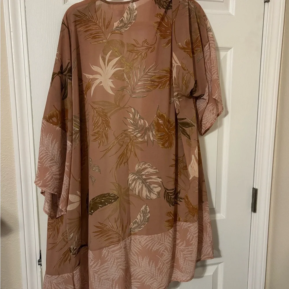 Pink Floral Kimono Top - Picture 3 of 3